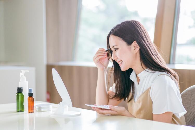 ビジネスプロフィール写真にふさわしい眉の形とは？眉メイクのポイントも解説！11