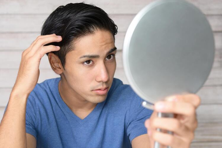 男性のビジネスプロフィール写真におすすめの髪型とは?年代別に髪型を解説!10